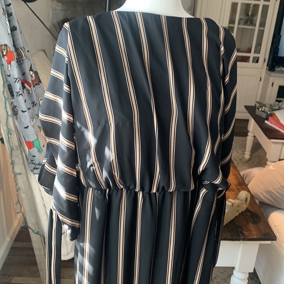 Avenue jumpsuit 18/20 NWT - Picture 6 of 9